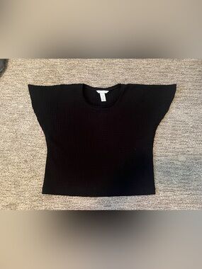 H&M Black Short Sleeve Boxy Knit Top